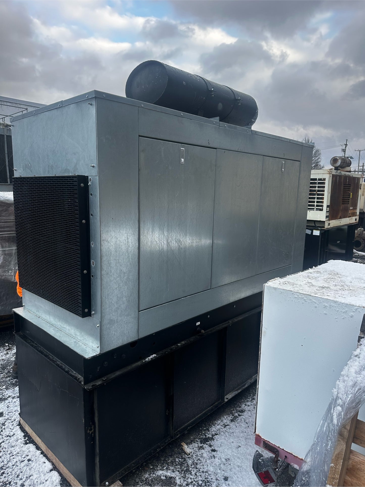 80KW Generac New Holland Generator 1PH Diesel 419 Hrs. LOAD TESTED (SKU: 107005)