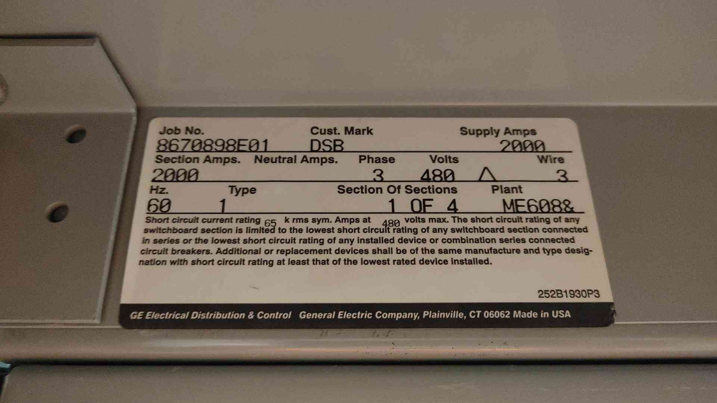 GE Spectra Series 2000A 3PH 480V 3W Breaker Panelboard 9 Breaker + Main + Surge
