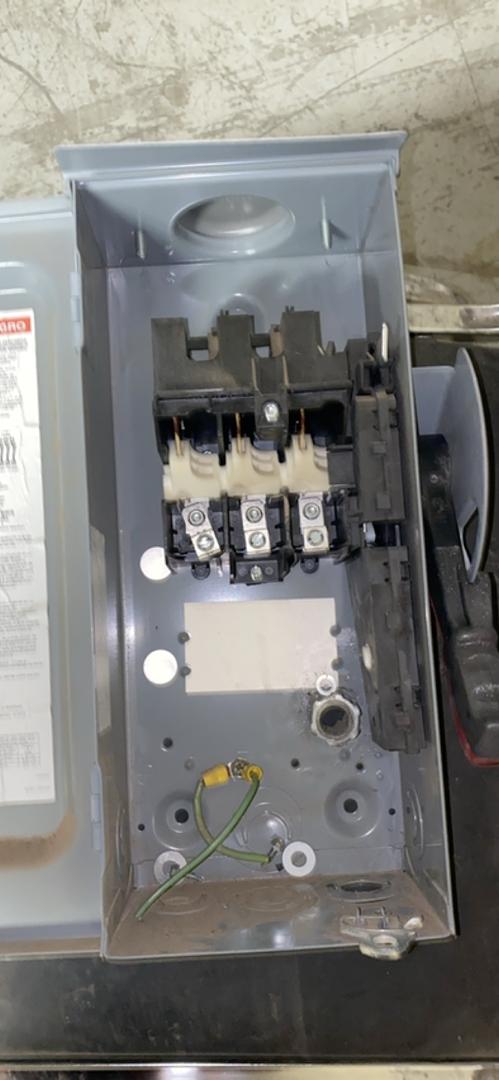 30A Square D Heavy Duty Safety Switch HU361RB(S6LLST4395)