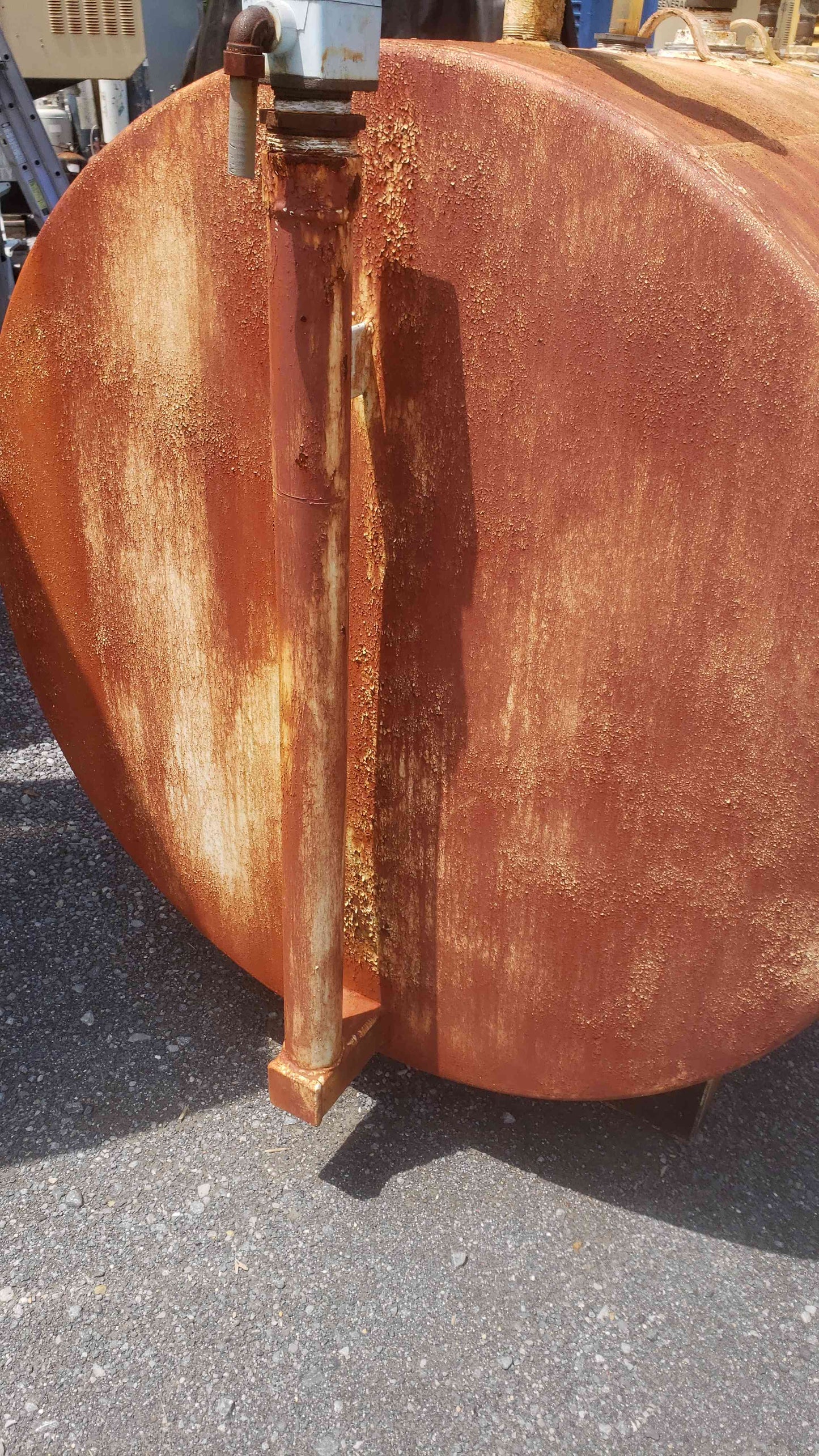 500 Gallon Diesel Fuel Storage Tank Horizontal Cylinder (SKU: 109301)