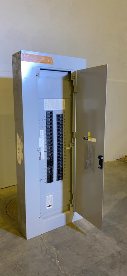 225A GE Breaker Panelboard 208/120 Loaded 42 Pole(S6LLST4162)