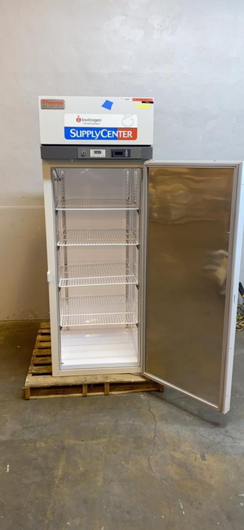 Thermo Fisher UGL2320A19 Freezer Tested��-30 degrees(S6LLST5796)