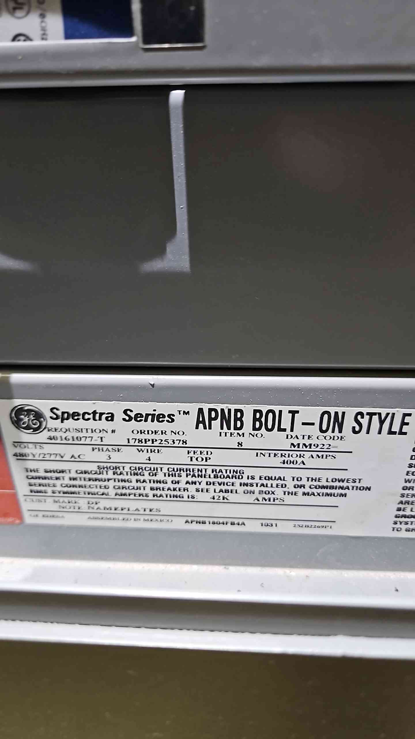 400A GE Spectra Series Panelboard /480V, 277V 3Ph 5 Breaker & Main (SKU:101396)(101396)