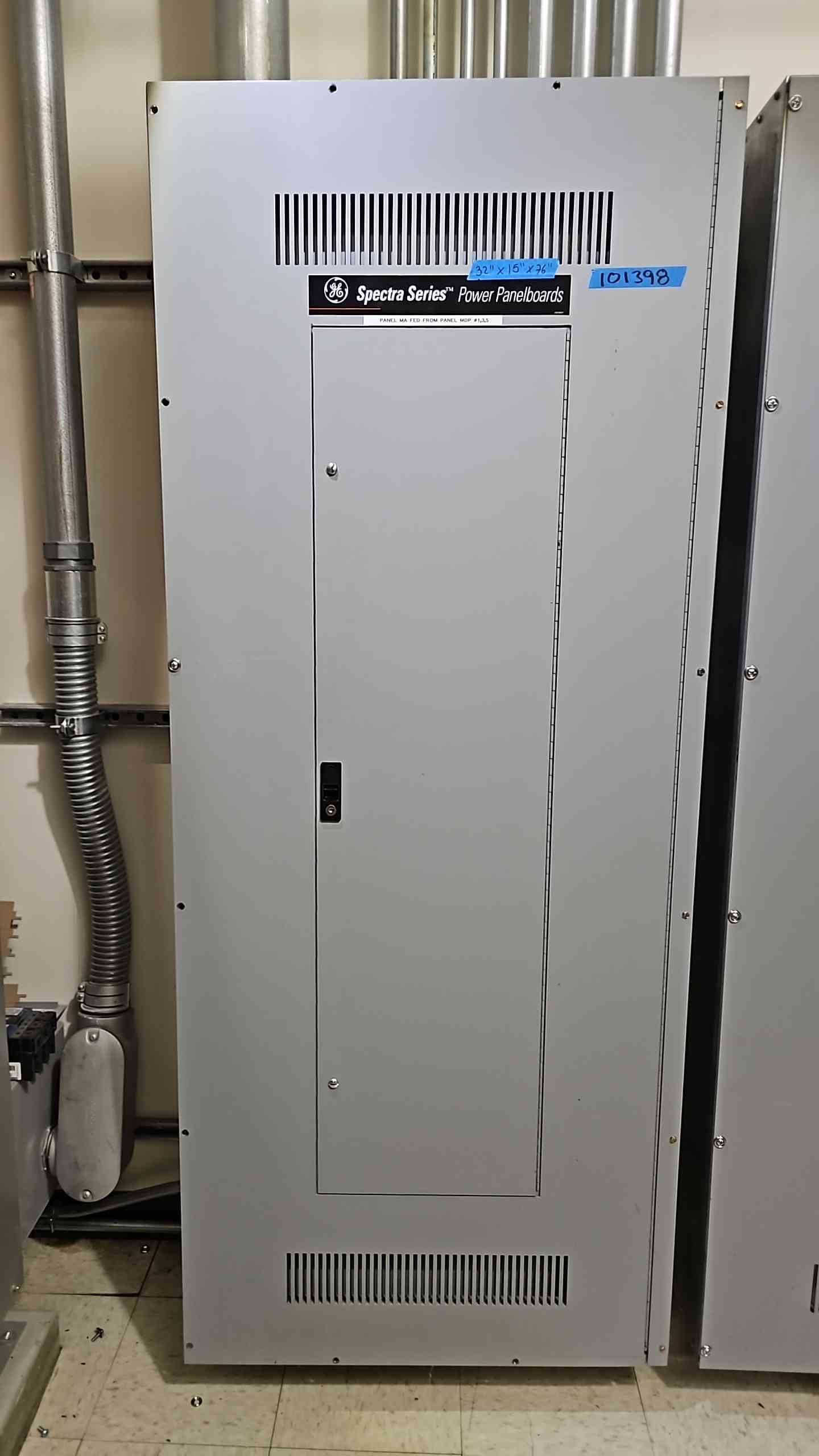 400A 480V GE Spectra Series Panelboard 480V, 277V 3Ph 10 Breaker & Main (MDP #1,3,5) (101398)(101398)