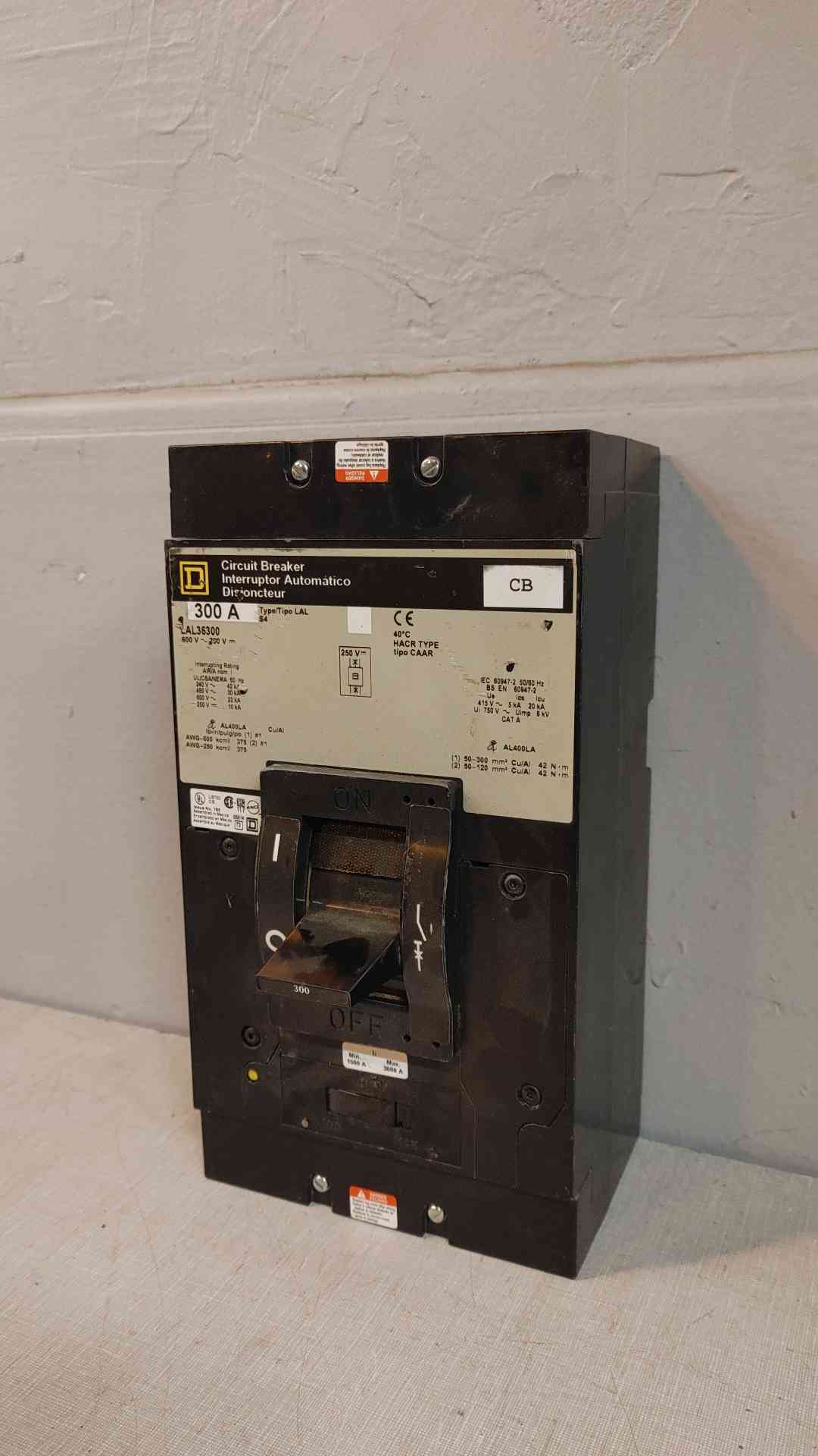 Square D 300A Circuit Breaker 600V 22KA LAL36300(104639)