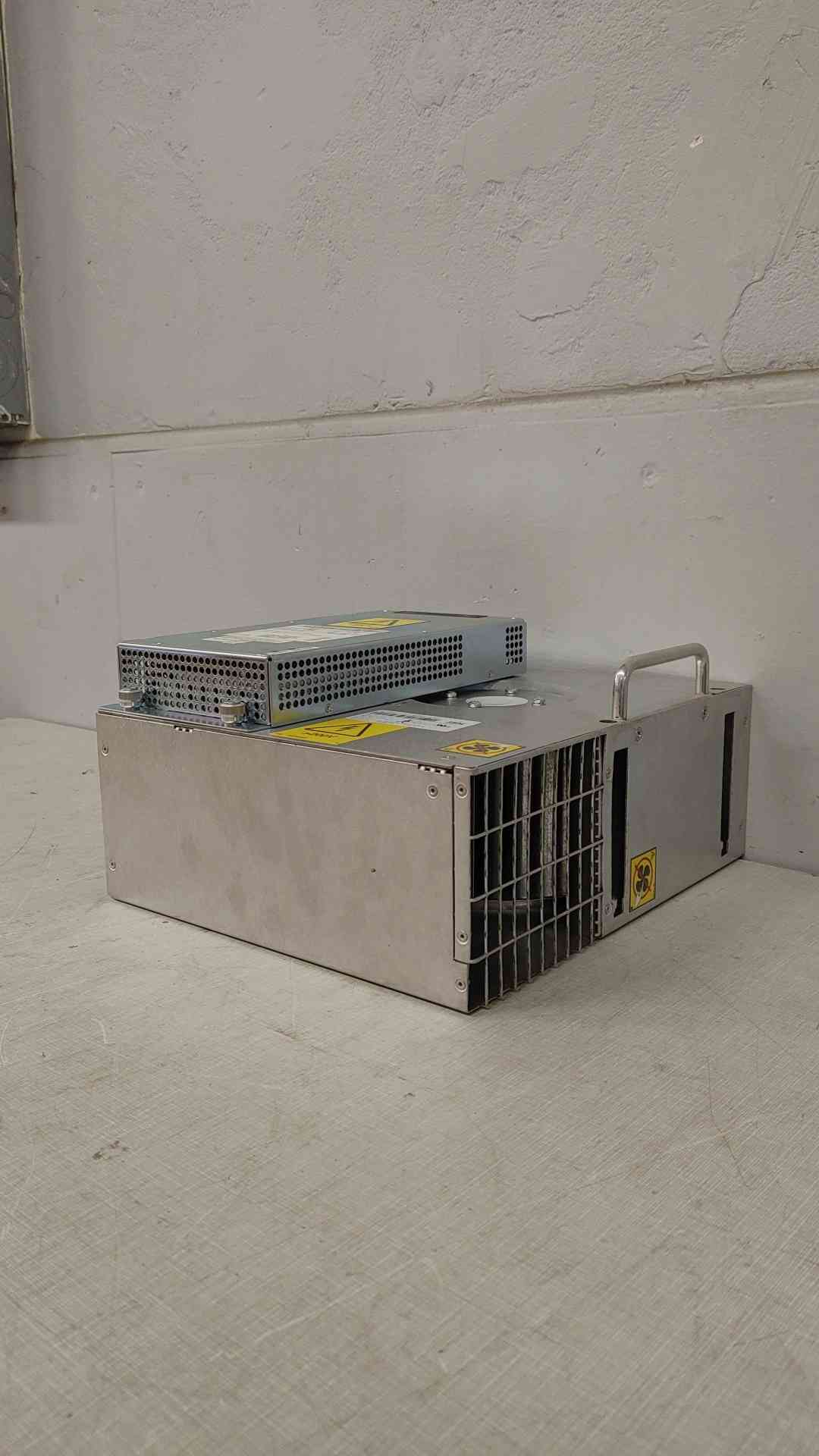 IBM Fan Module 350V 5.5A 45D1442 MDA-EZ(104869)