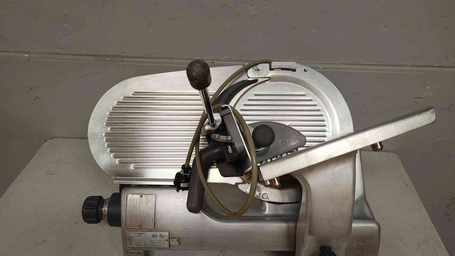 Hobart Commercial Food Preparing Machine 5A 120V 1PH 2612 Slicer