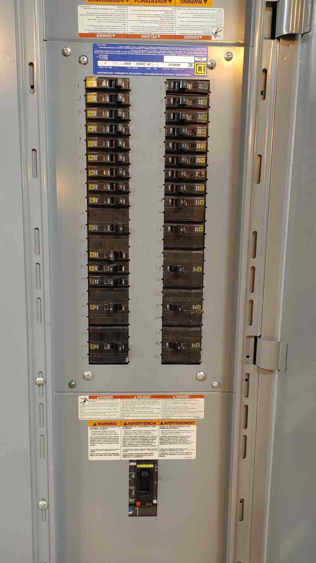 Square D NQ Breaker Panelboard 225A 240VAC W/ Main