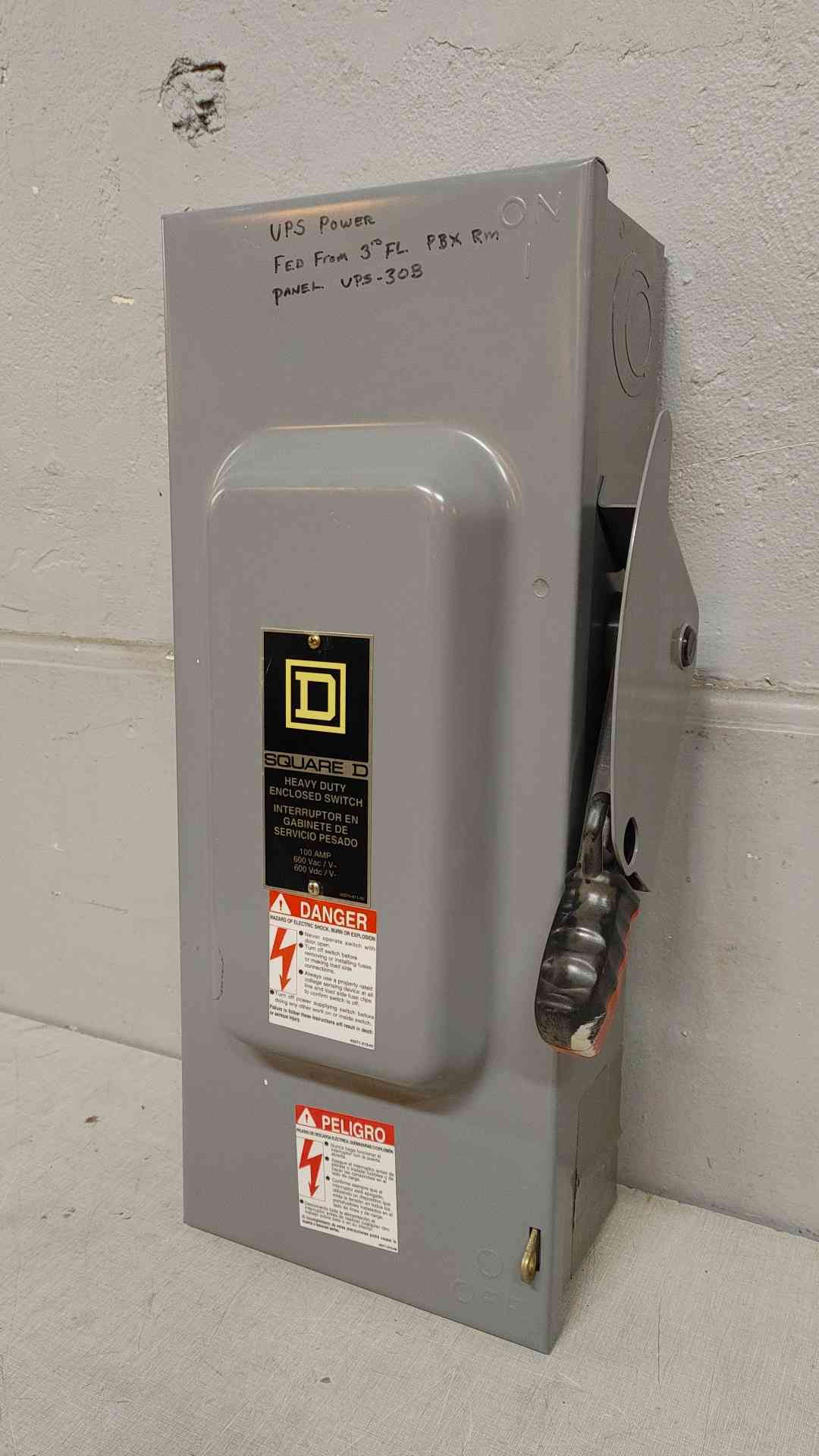 Square D Heavy Duty Enclosed Switch 100A 600VAC 600VDC