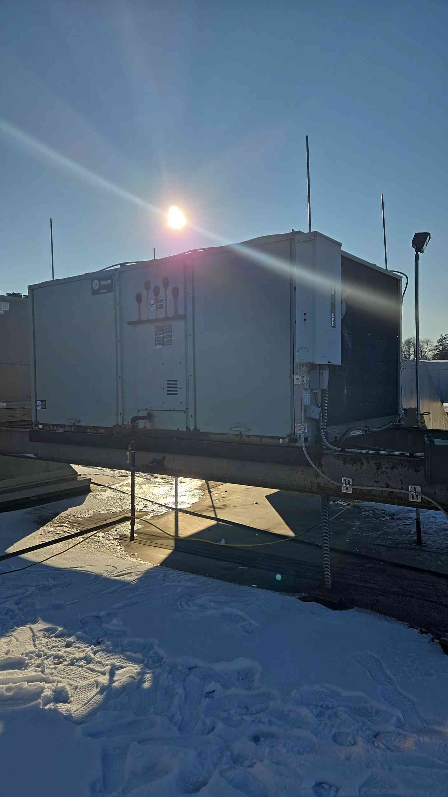 Carrier YCH210 Packaged Gas Electric RTU YCH210C3NOCA