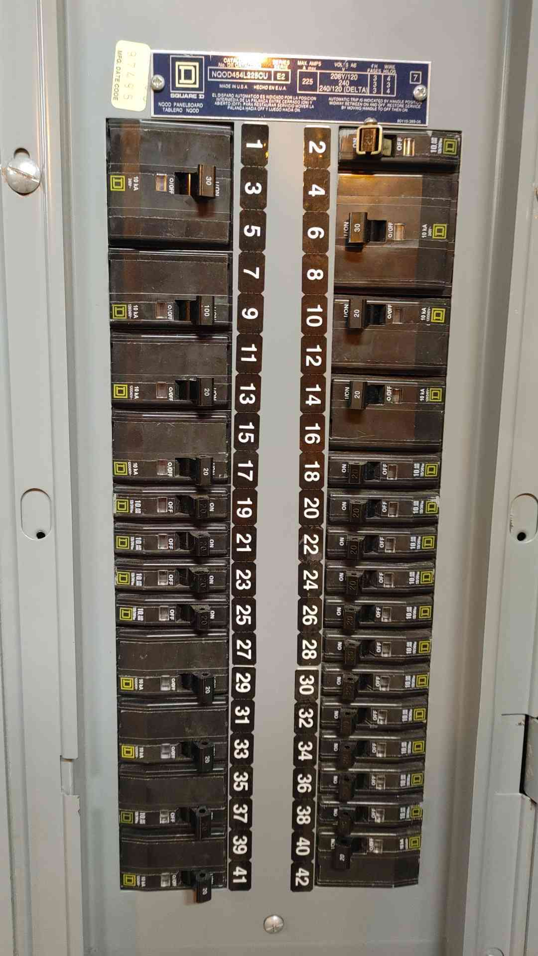 Square D NQOD Panelboard 225A 208Y/120VAC 3PH 4W NQOD454L225CU w/ Main