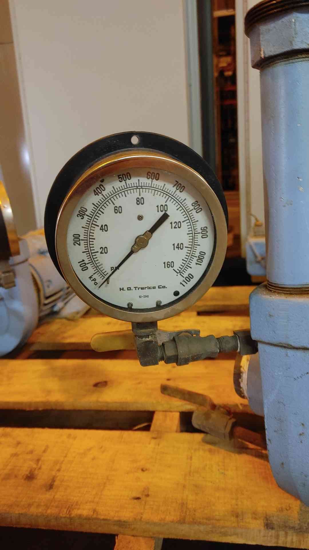U.S. Electrical Motors 7.5HP 3PH 208-230/460V C538A Pump & Gauge