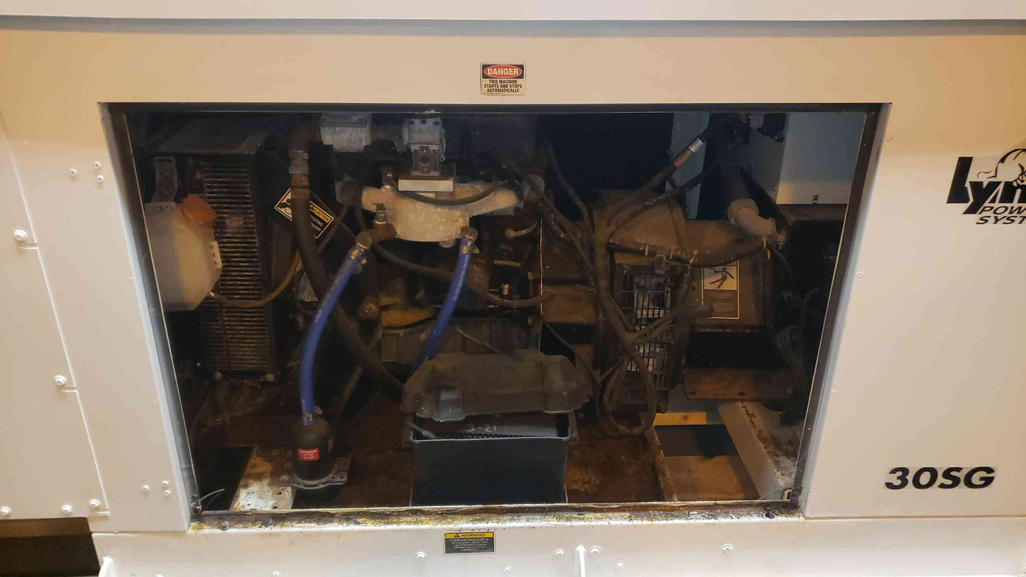 30KW Lynx 30SG 120/240V 1&3PH Nat Gas LP 325 Hrs. TESTED (SKU: 107723)