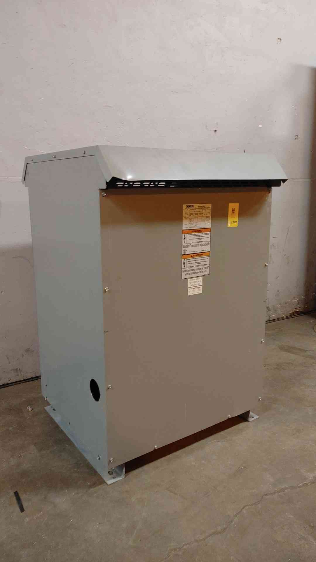 Siemens Dry Type Energy Efficient Transformer 225KVA 3PH 480VDC 208Y/120VAC 3F3Y225K13D16