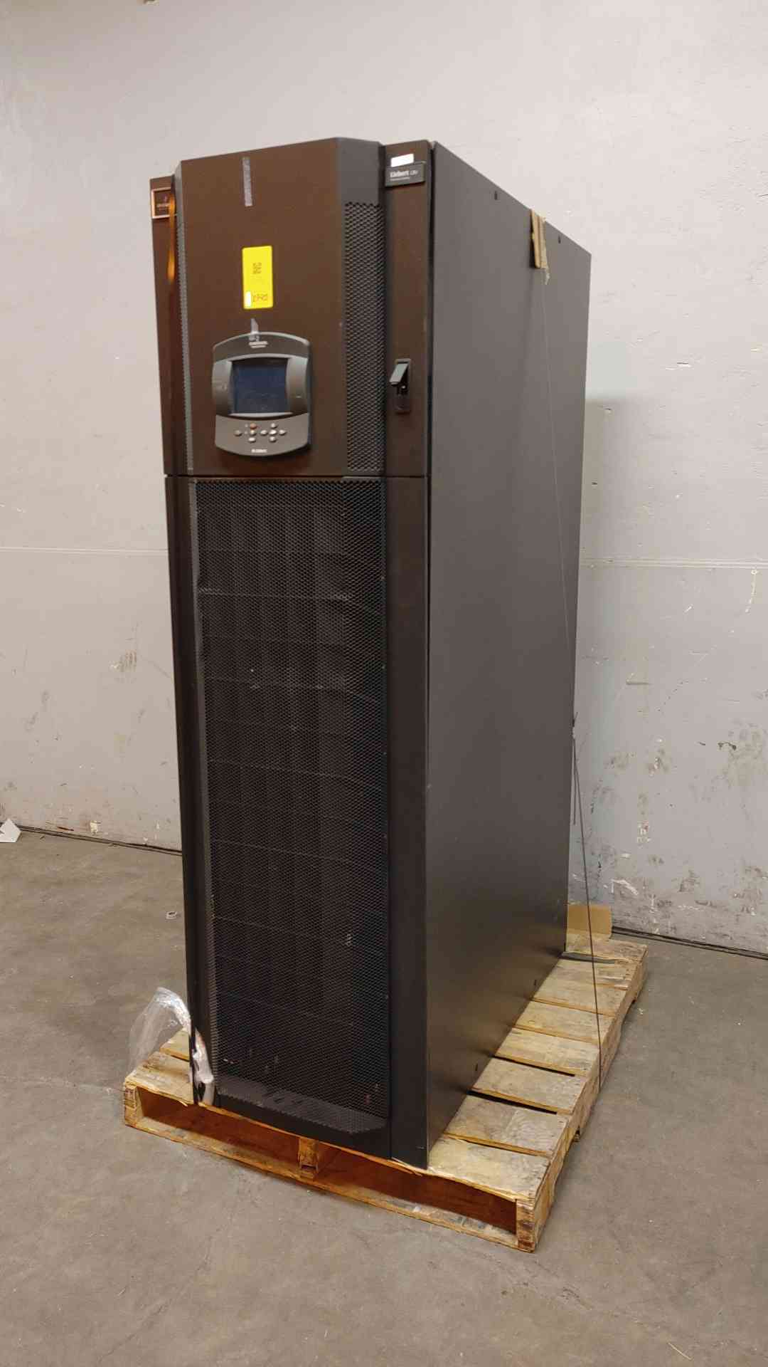 5 Ton Liebert CRV Precision Cooling CRAC Unit 460V 3PH CR020RA 1A7A088 (