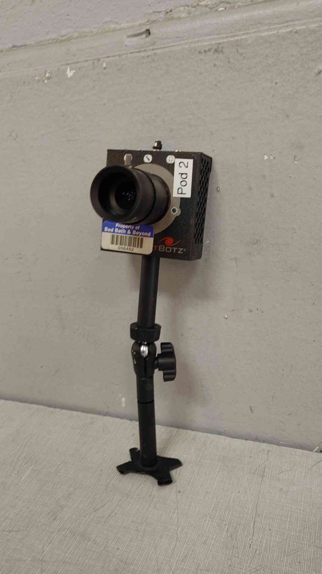 *Pickup Only* NetBotz Camera Pod With Base 5VDC .5A NB007108310253