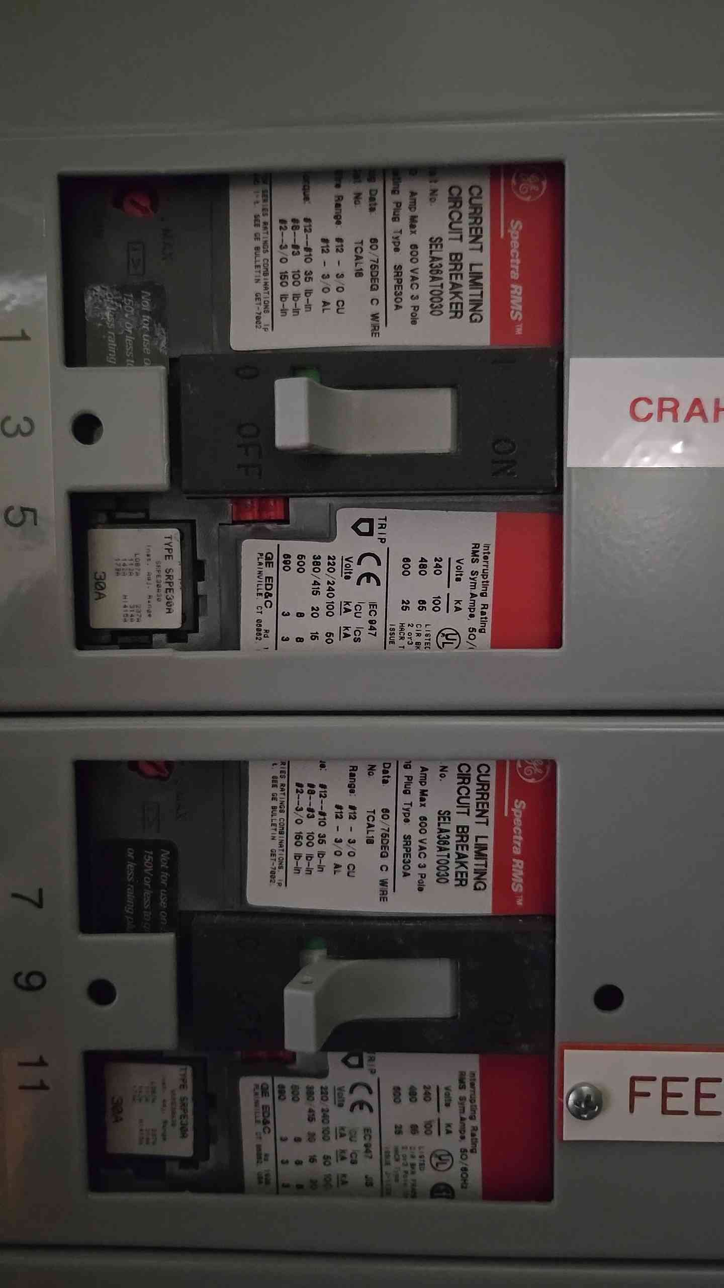 800A GE APN Specta Series 8 Breaker Distribution Panelboard 480v 30A SELA36AT0030 (108099)