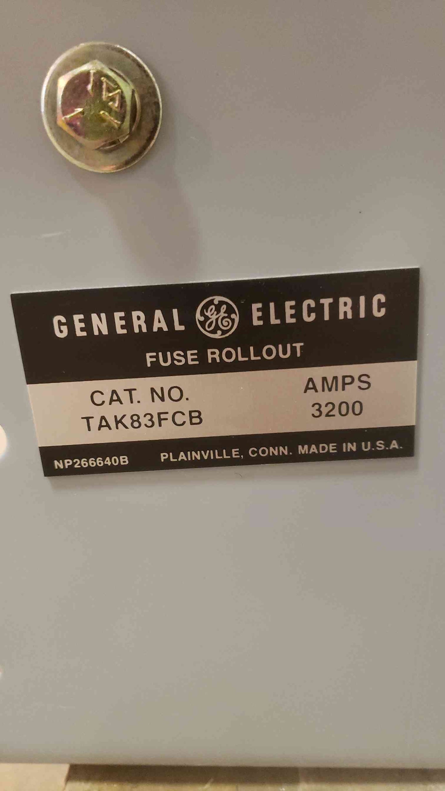General Electric Fuse Rollout 3200 Amps TAK83FCB