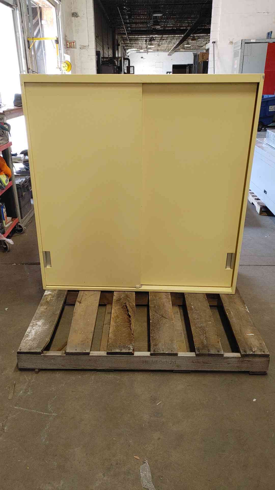 4' Recessed Overhead Casework (108660)