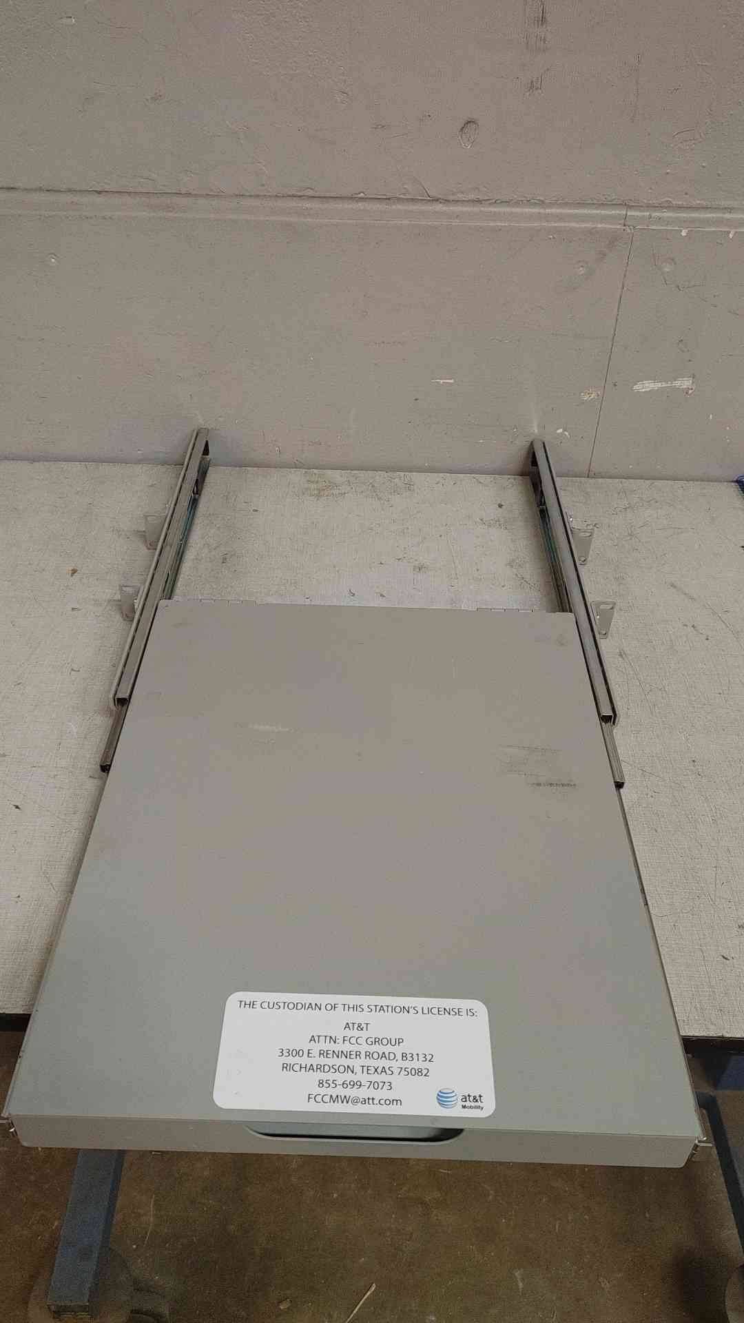 Rolling Shelf With Lid (108917)