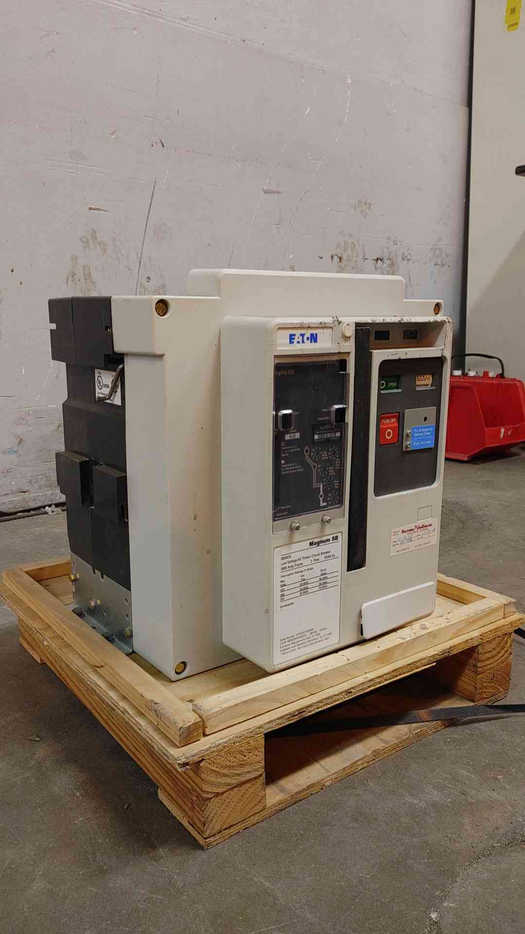 Eaton Low Voltage AC Power Circuit Breaker 3000A 3 Pole SBS630 (109205)
