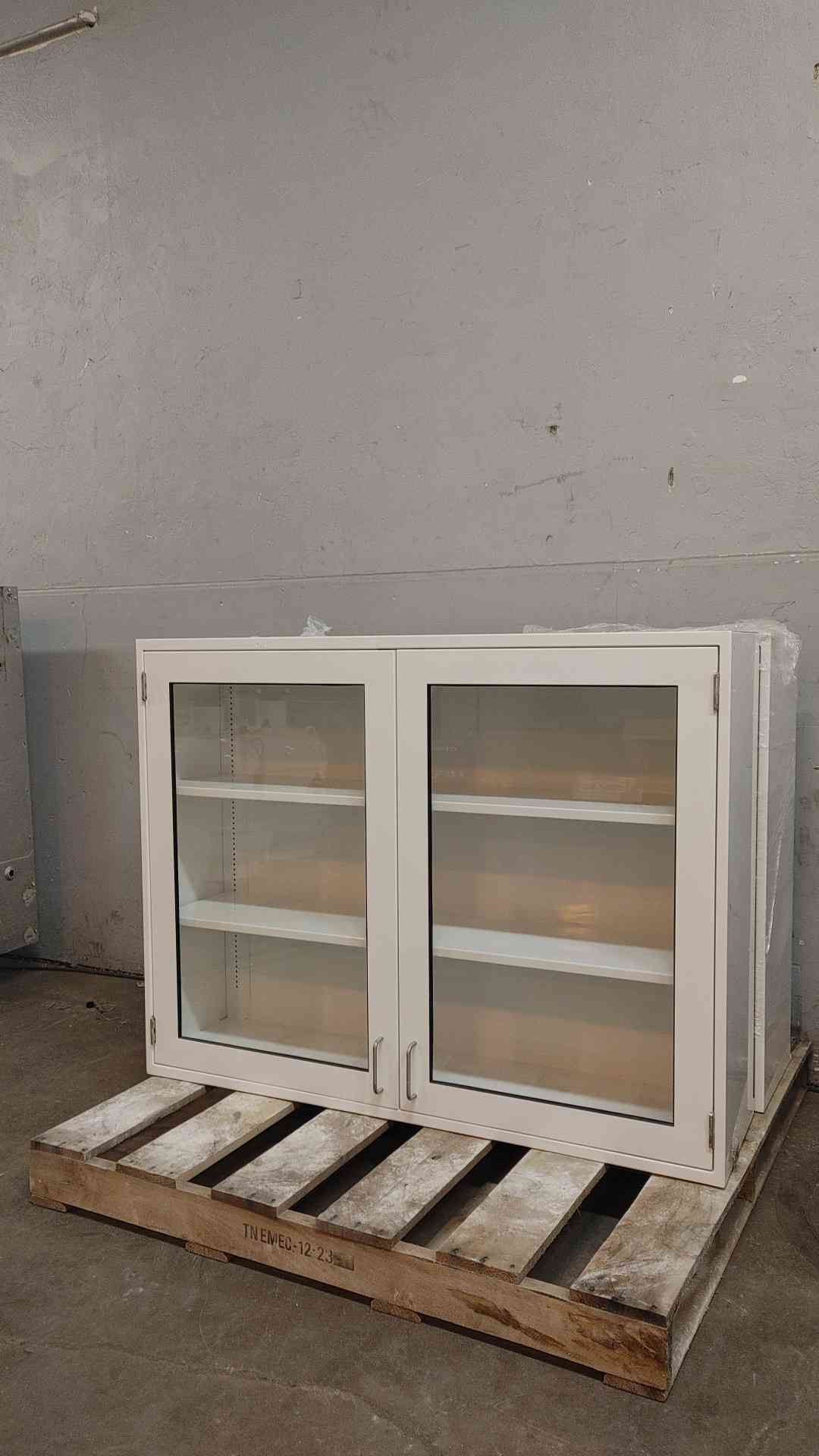 4' Jamestown Dual Glass Door Overhead Casework (109231)