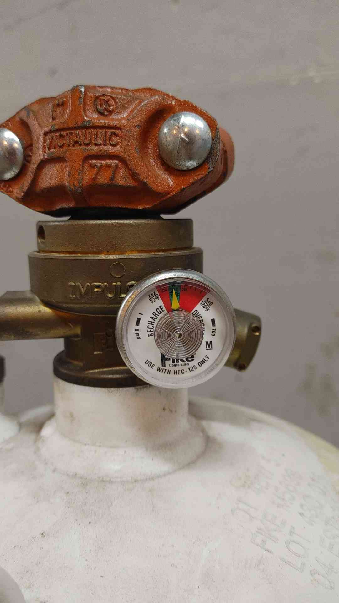 Fike 66 LBS Ecaro 25 Clean Agent Fire Suppression Cylinder HFC-125 70-266-D-W (109255)