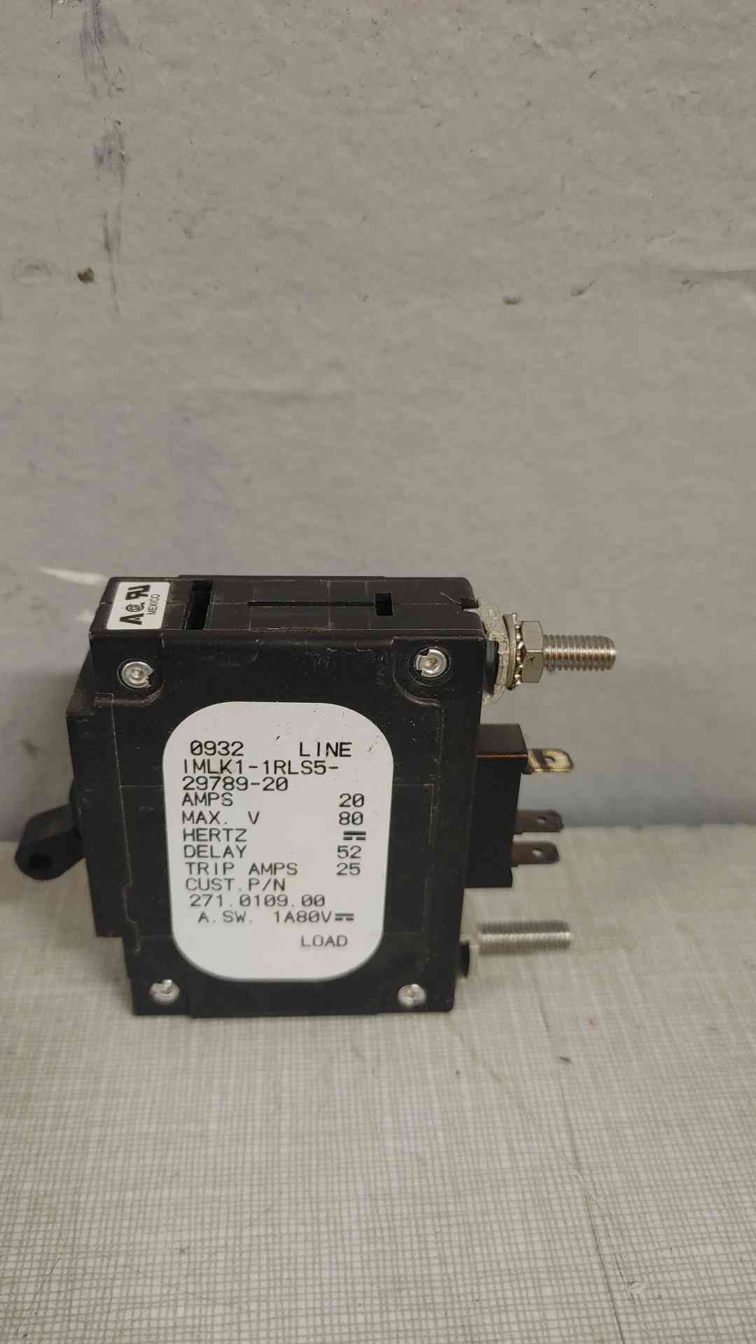 Airpax 20 Amp 1 Pole Circuit Breaker *Pickup Only*