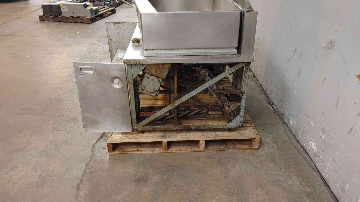 AS IS Vulcan VE 40 Gallon Manual Tilt Braising Pan/ Tilt Skillet-208V (SKU:109930)