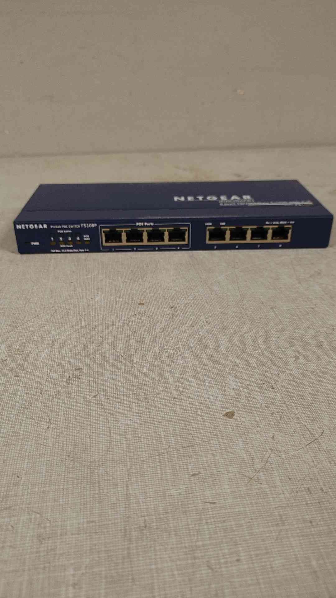 NETGEAR ProSafe 8 port 10/100Mbps Switch w/PoE FS108P (SKU: 109980)