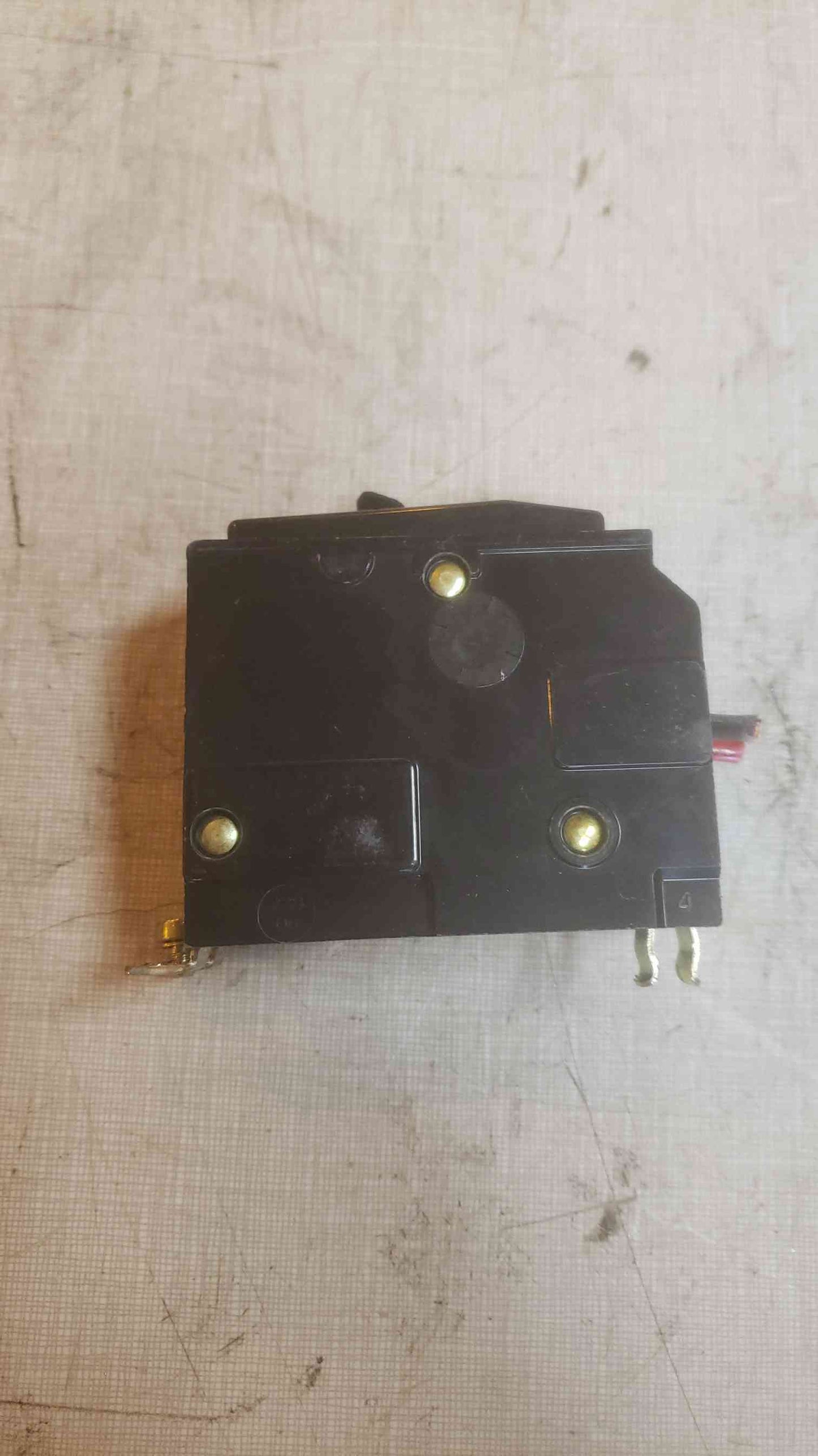 Square D 15A 2 Pole Breaker (SKU: 110128)