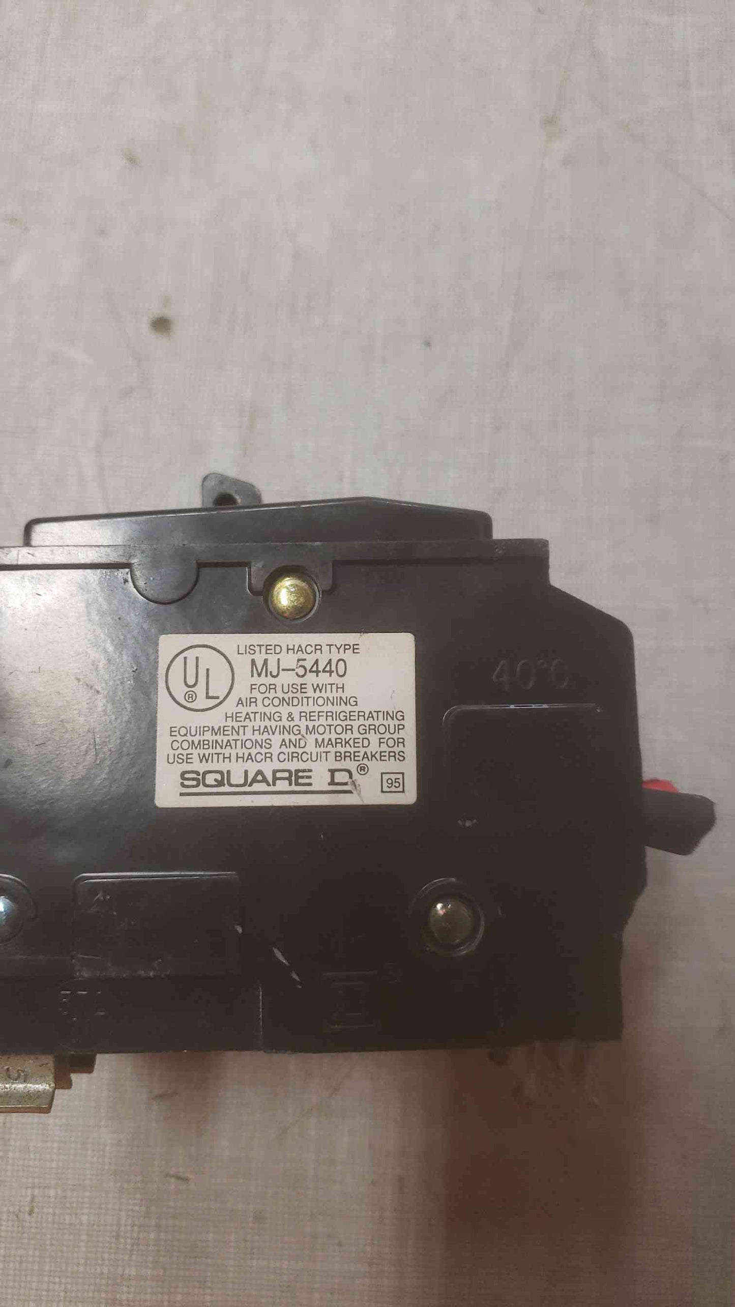 SQUARE D 3Pole 50A 240V CIRCUIT BREAKER MJ-5440(SKU: 110545)