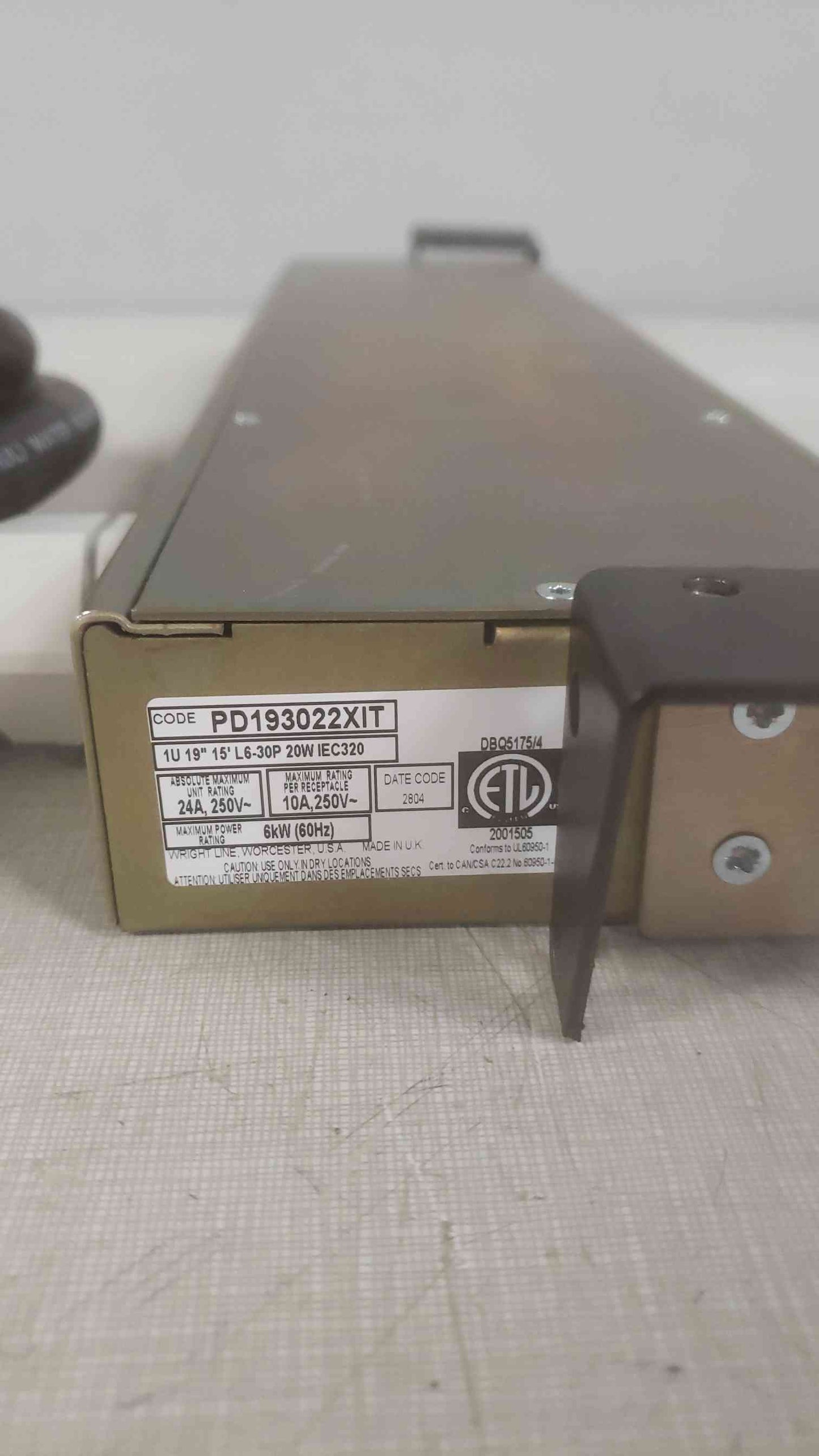 WRIGHT LINE 24A 250V 60Hz PDU Strip PD193022XIT(SKU: 110696)
