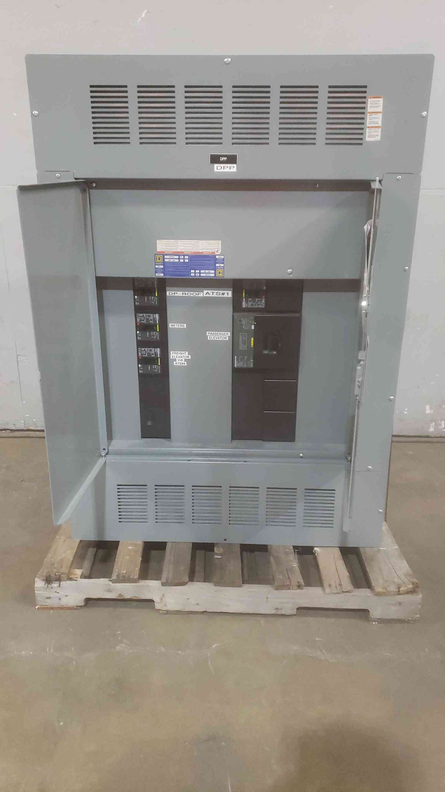 Square D I-Line HCP Panelboard 800A 600V~250V HCP23598 5 Breakers