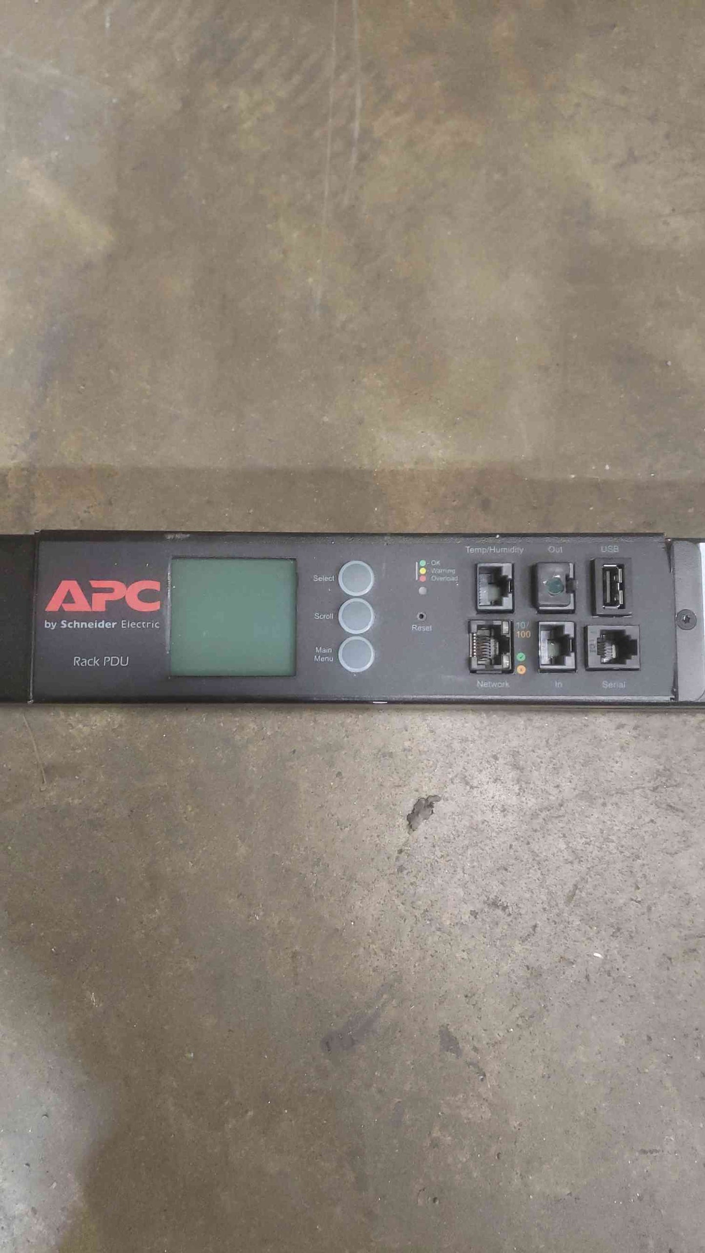 AP8830 APC 100-120VAC, 16A, 50/60Hz 24Port PDU Strip(SKU: 110983)
