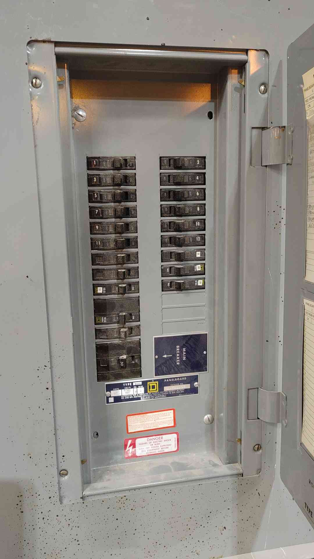 Square D 30A 120/208V 3PH 4W 44-90111-10 NQOB (SKU: 112651)