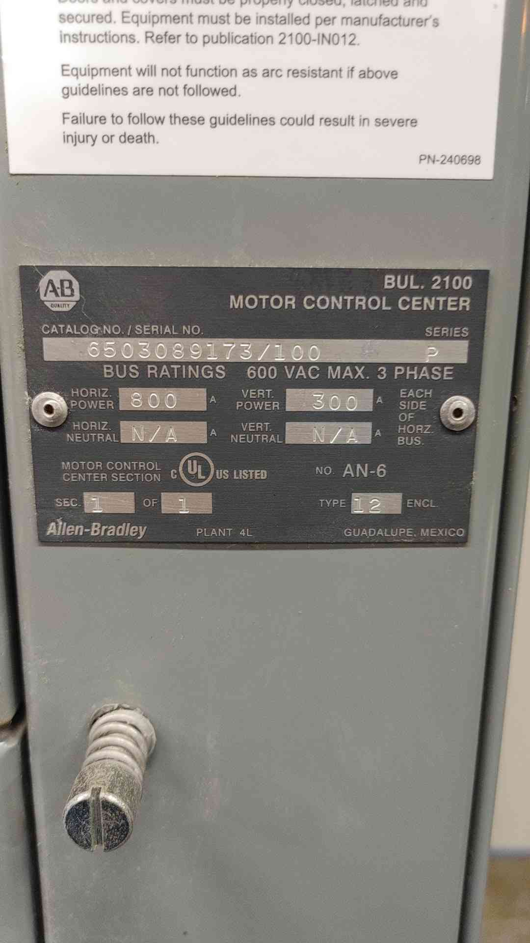 Allen Bradley Centerline 2100 MCC Section Cabinet 800A Bus 6-Door Bul 2100 600V