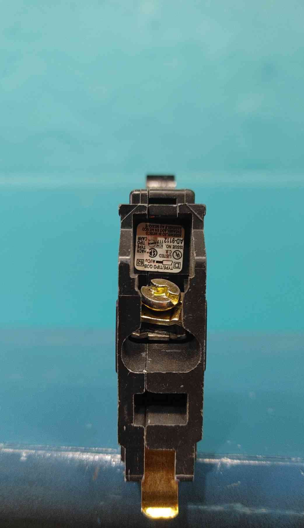 Square D QOB130 30 Amp 1 Pole Bolt-On Circuit Breaker 120/240V 10kA QOB 1P 30A