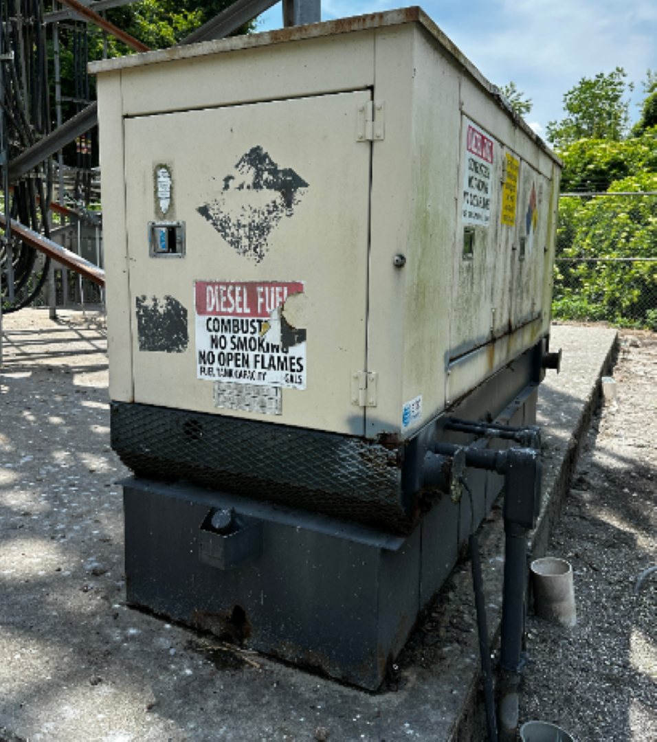 40kW Diesel Olympian Cat 3054 Generator 1ph 120/240 '93