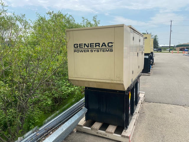 30KW Generac SD030 Diesel Generator 1PH 120/240 2003 379.8hrs