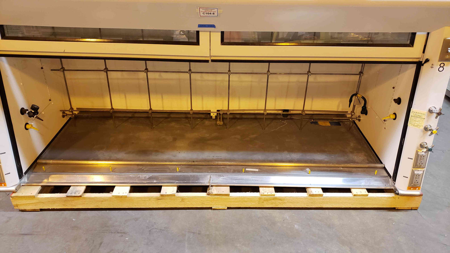 8' Fisher Hamilton Dual Sash Fume Hood(Q16552)