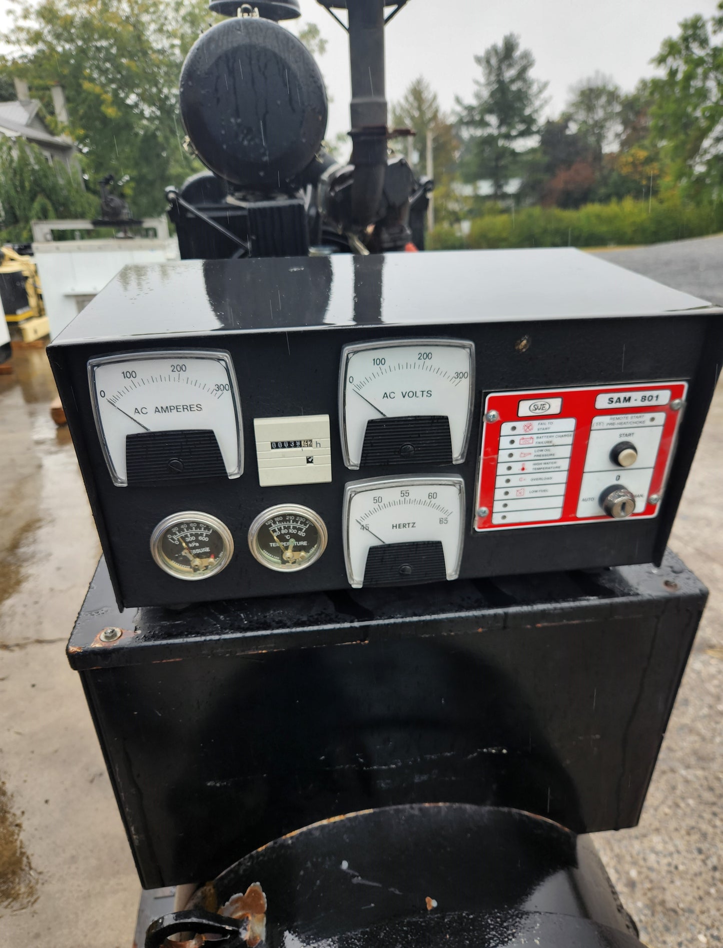60KW Diamond 4-236 Perkins Generator '01 39hrs TESTED-17522