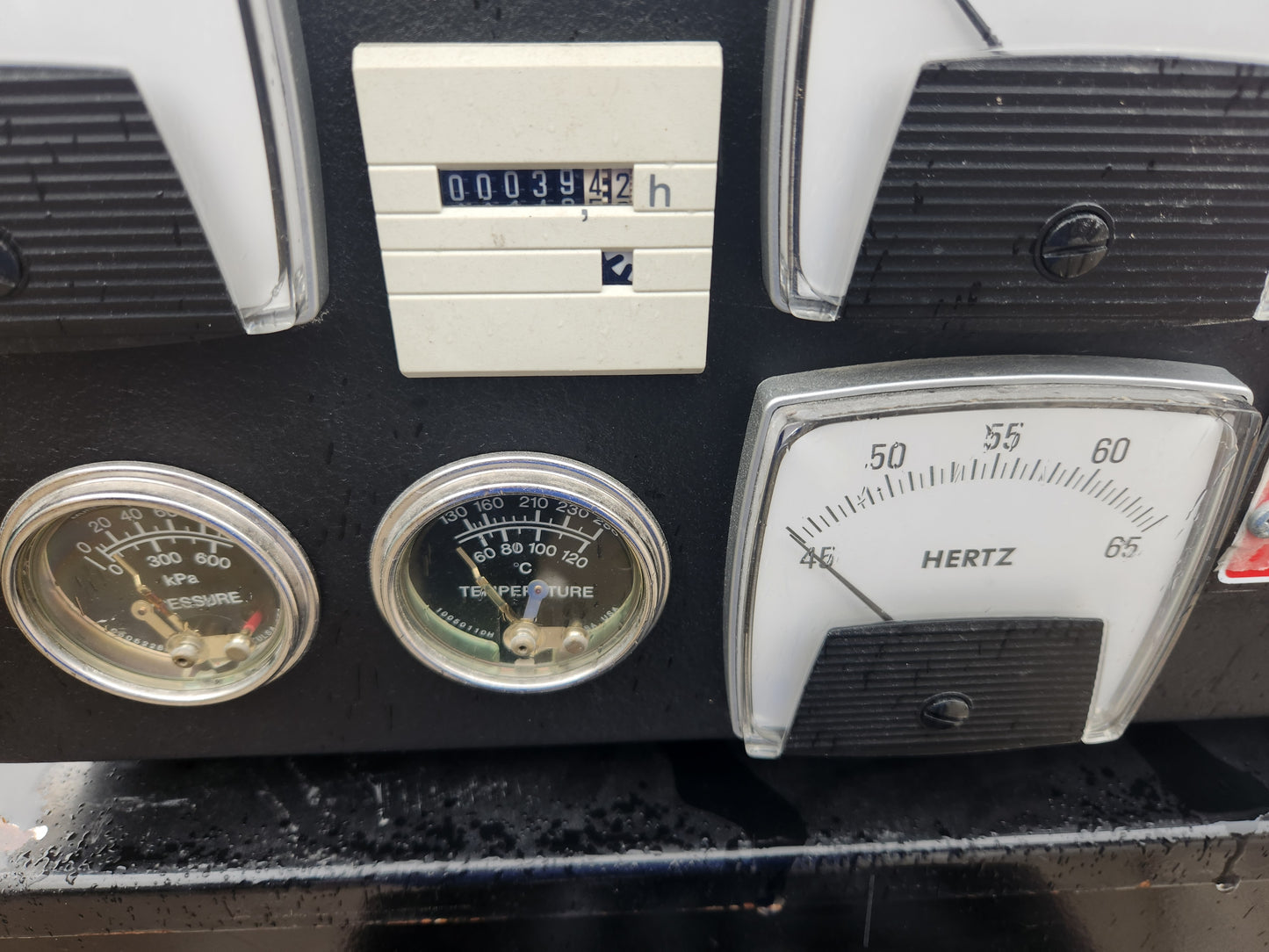 60KW Diamond 4-236 Perkins Generator '01 39hrs TESTED-17522