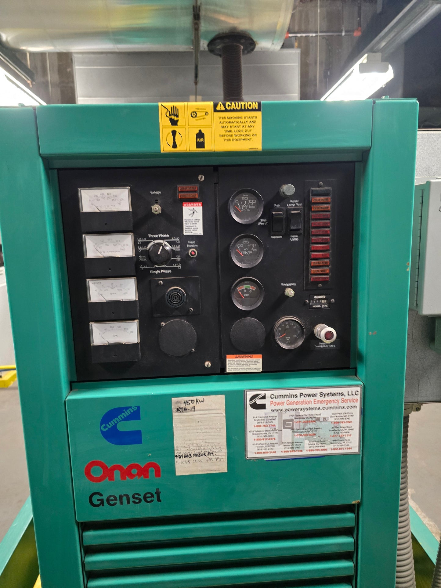 450KW Onan Cummins KTA-19 Diesel Generator 677hrs