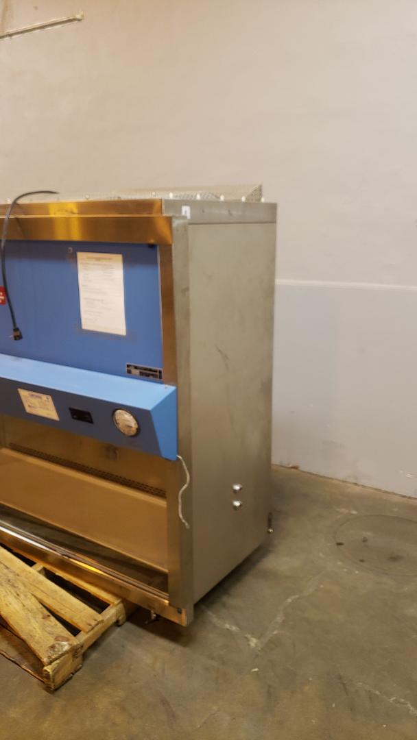 NUAIRE Biosafety Cabinet 6' NU-425-600 w/ Stand(S6LLST9460)