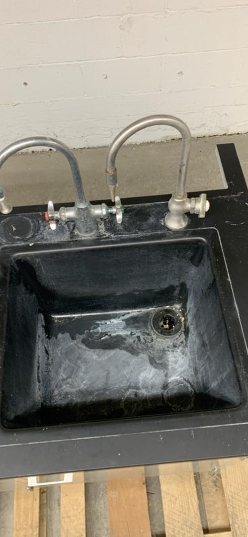 56" St Charles Black Epoxy Sink Bundle(S6LLST7218)