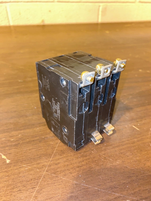 60A Square D 3 Pole 10kA 240V~ Circuit Breaker(S6LLST1498)