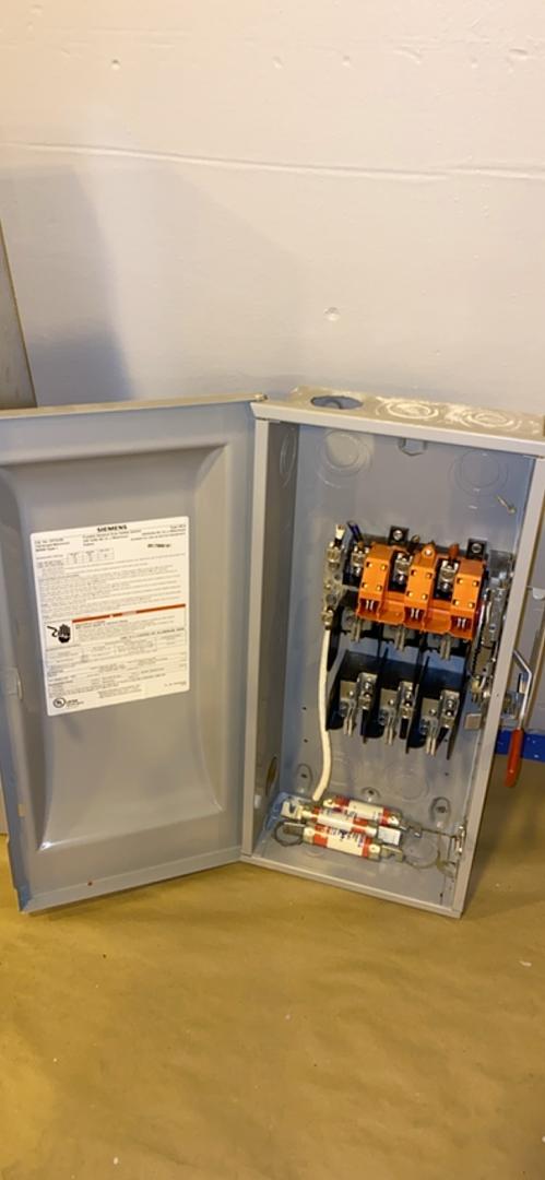 *Pickup Only* Siemens General Duty Safety Switch(S6LLST3631)