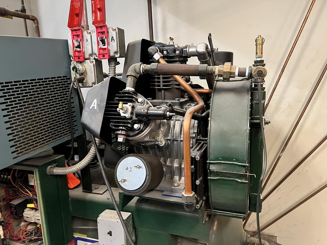 Duplex Air Compressor 7.5HP & Dryer 208v by EMSE(S6LLST9333)