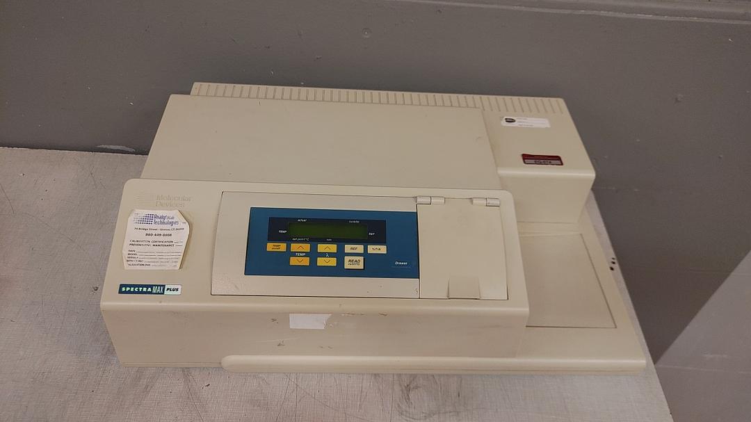 Molecular Devices Spectra Max Plus Microplate Spectrophotometer